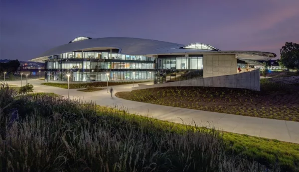 Night view of the award-winning Cal Poly Pomona Student Services Building, Los Angeles