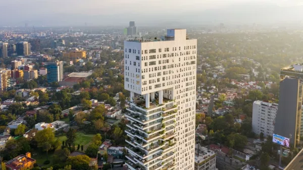 Stunning view of Periférico 2008, an architectural marvel in Mexico City