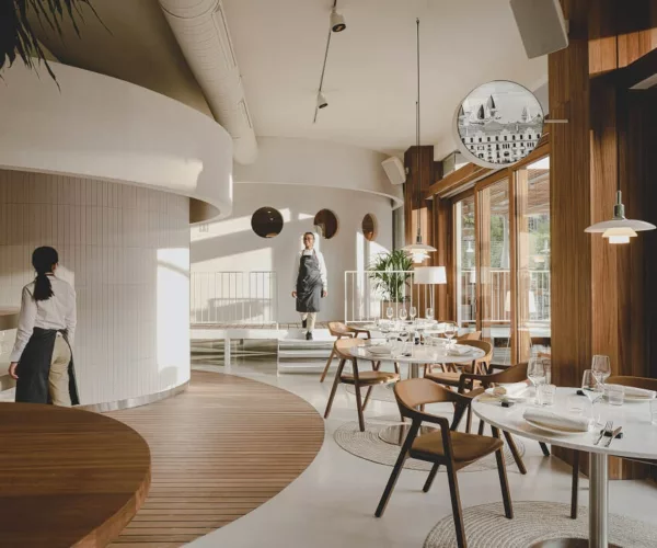 Interior view of La Maruca de López de Hoyos restaurant in Madrid, showcasing its nautical-themed design by Zooco