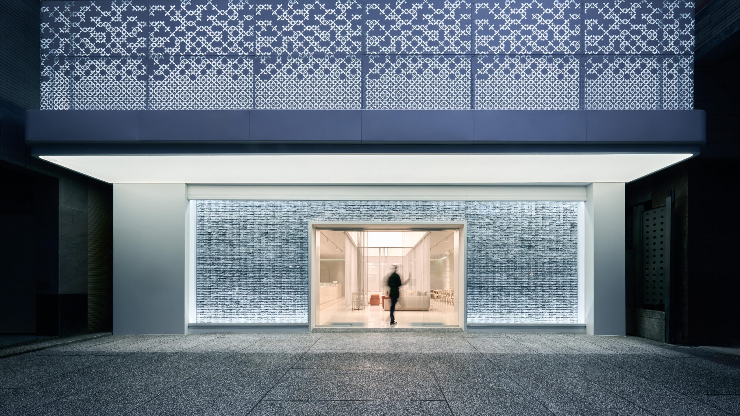 94 Café featuring recycled roof tiles and heritage expression